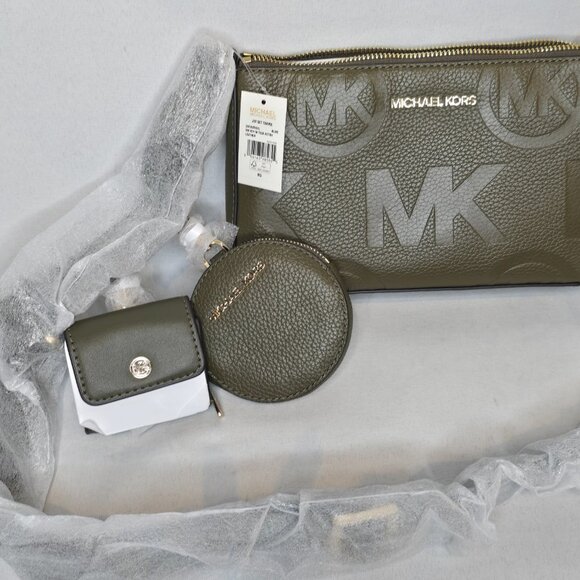 MICHAEL KORS Jet Set Logo Embossed Leather Crossbody Bag with Tech case, NWT - Picture 6 of 11